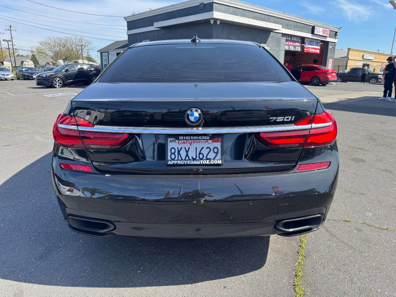 Used 2016 BMW 750i RWD image 6