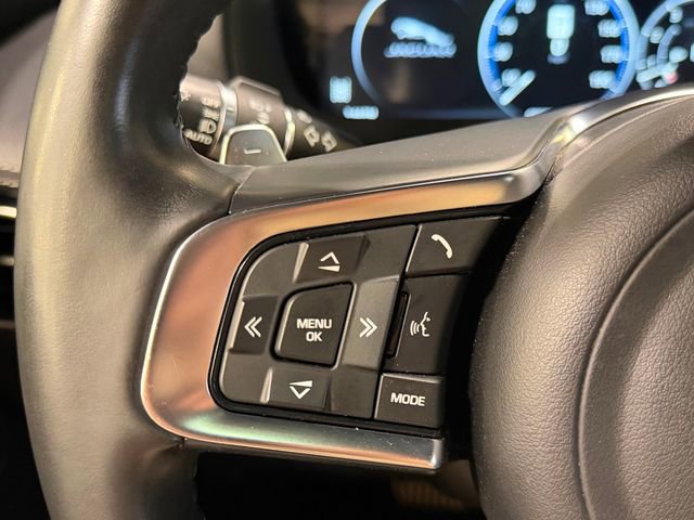 Used 2018 Jaguar F-PACE S image 26