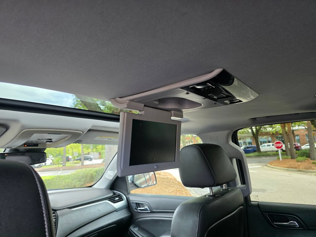 Used 2016 Chevrolet Suburban LTZ AWD/4WD image 27
