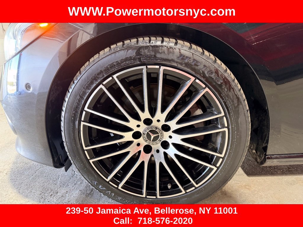 Used 2022 Mercedes-Benz C 300 4MATIC Sedan w/ Pinnacle Trim Package image 20