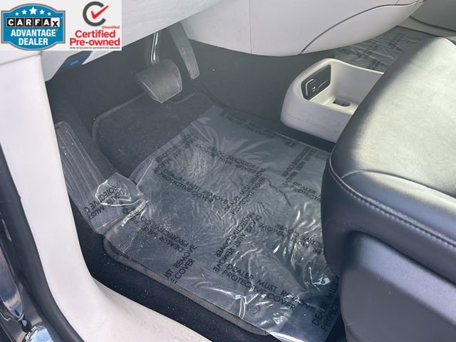 Certified 2024 Chrysler Pacifica Touring-L image 17