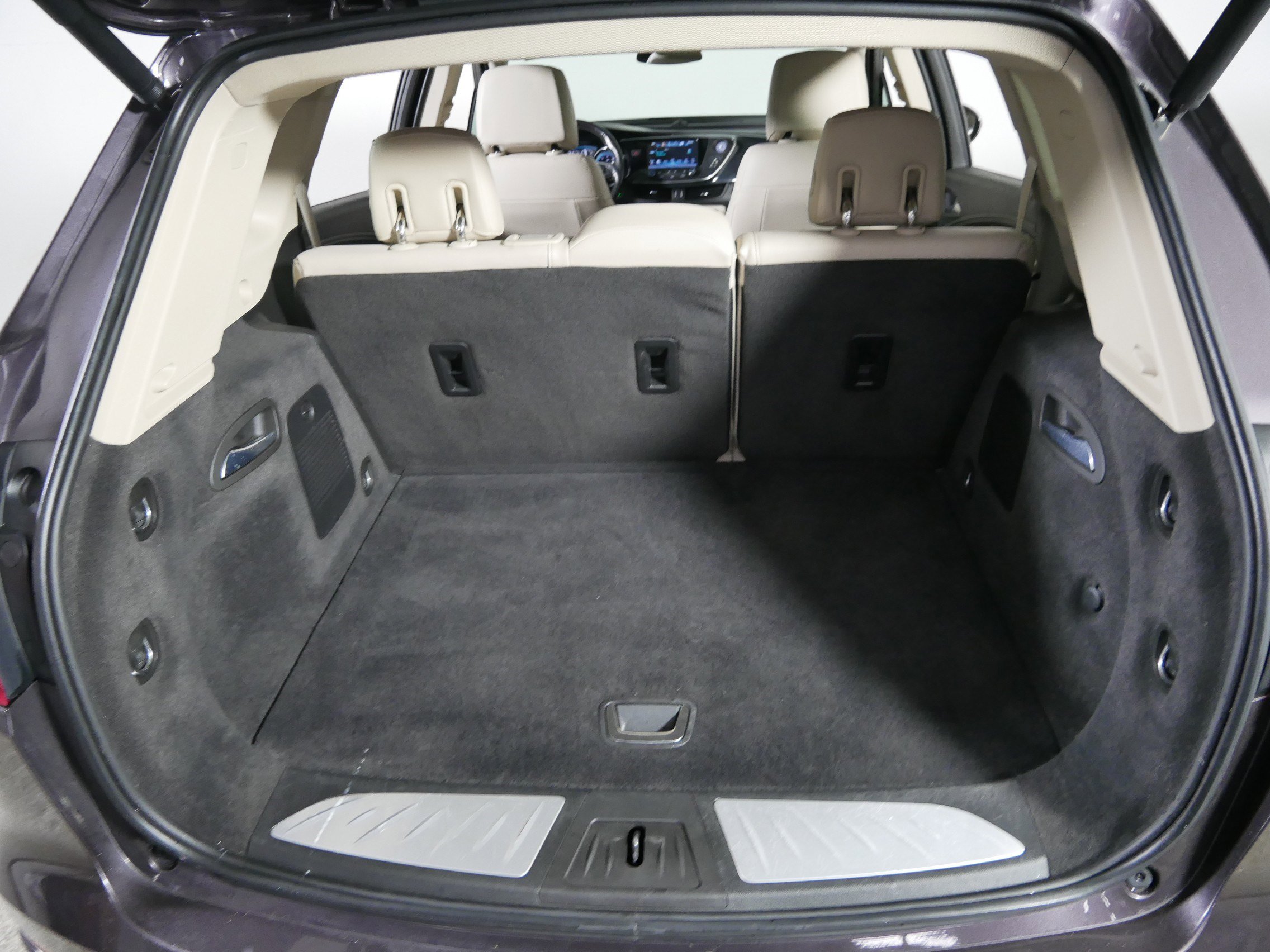 Used 2018 Buick Envision Essence image 19