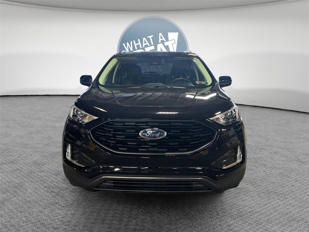 Used 2024 Ford Edge SEL w/ Sport Appearance Package image 9