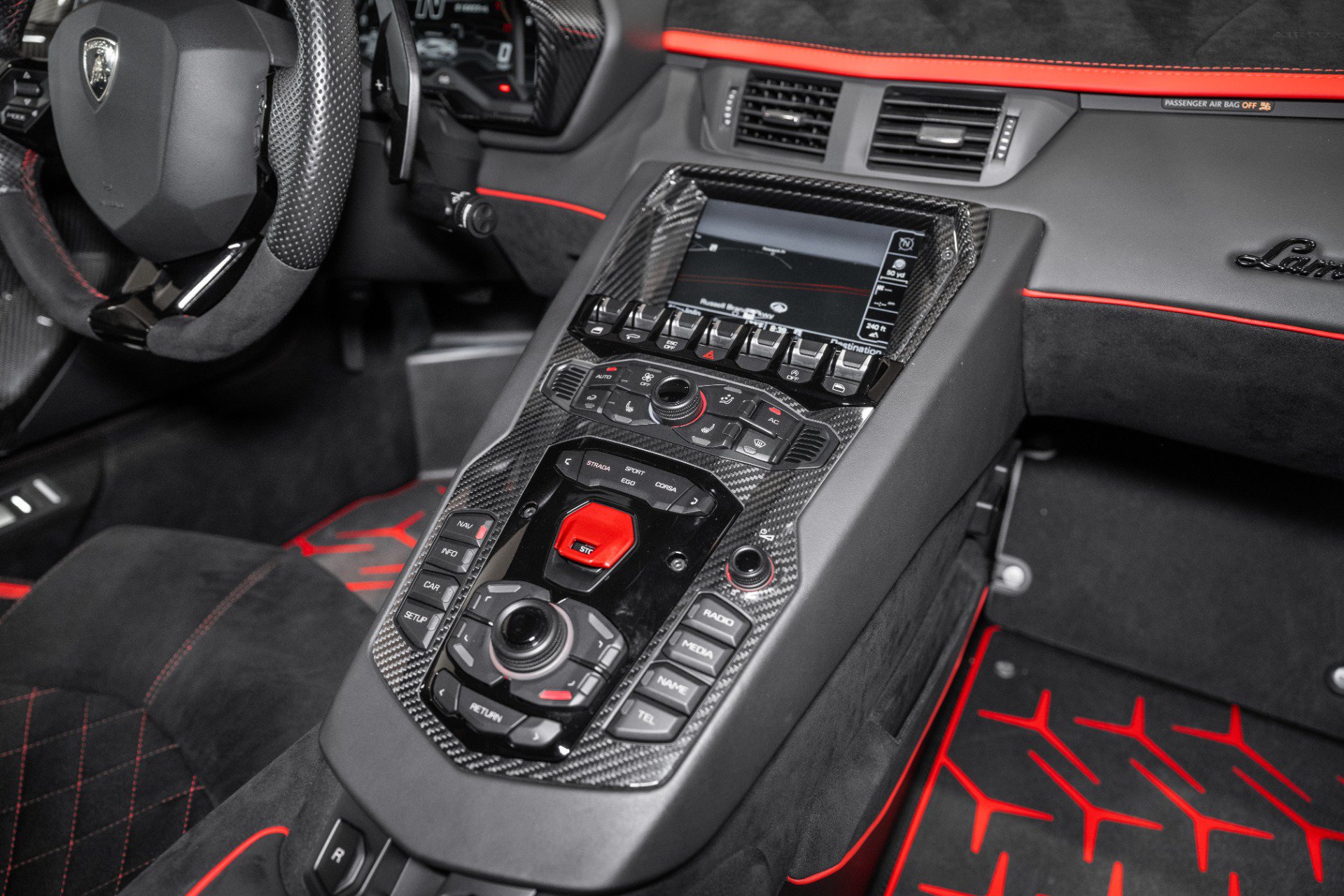Used 2021 Lamborghini Aventador SVJ AWD/4WD image 34