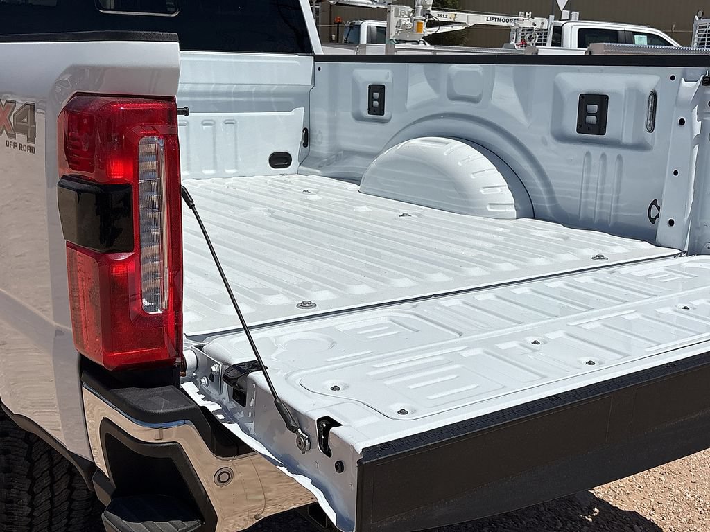 New 2026 Ford F250 Lariat w/ Chrome Package AWD/4WD image 15