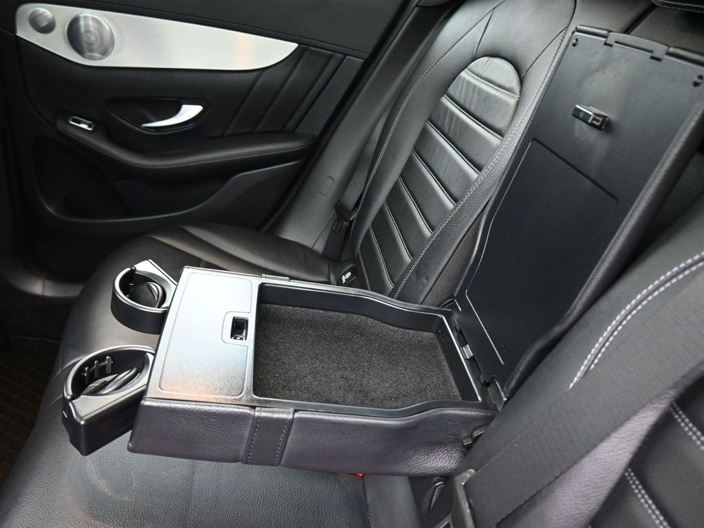 Used 2020 Mercedes-Benz GLC 43 AMG 4MATIC image 40