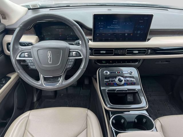 Used 2022 Lincoln Nautilus Reserve w/ Equipment Group 201A AWD/4WD image 13