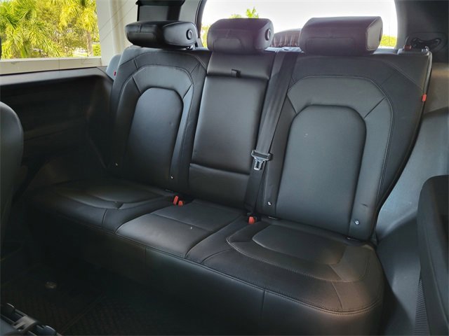 Used 2023 Land Rover Defender 90 X-Dynamic SE image 29