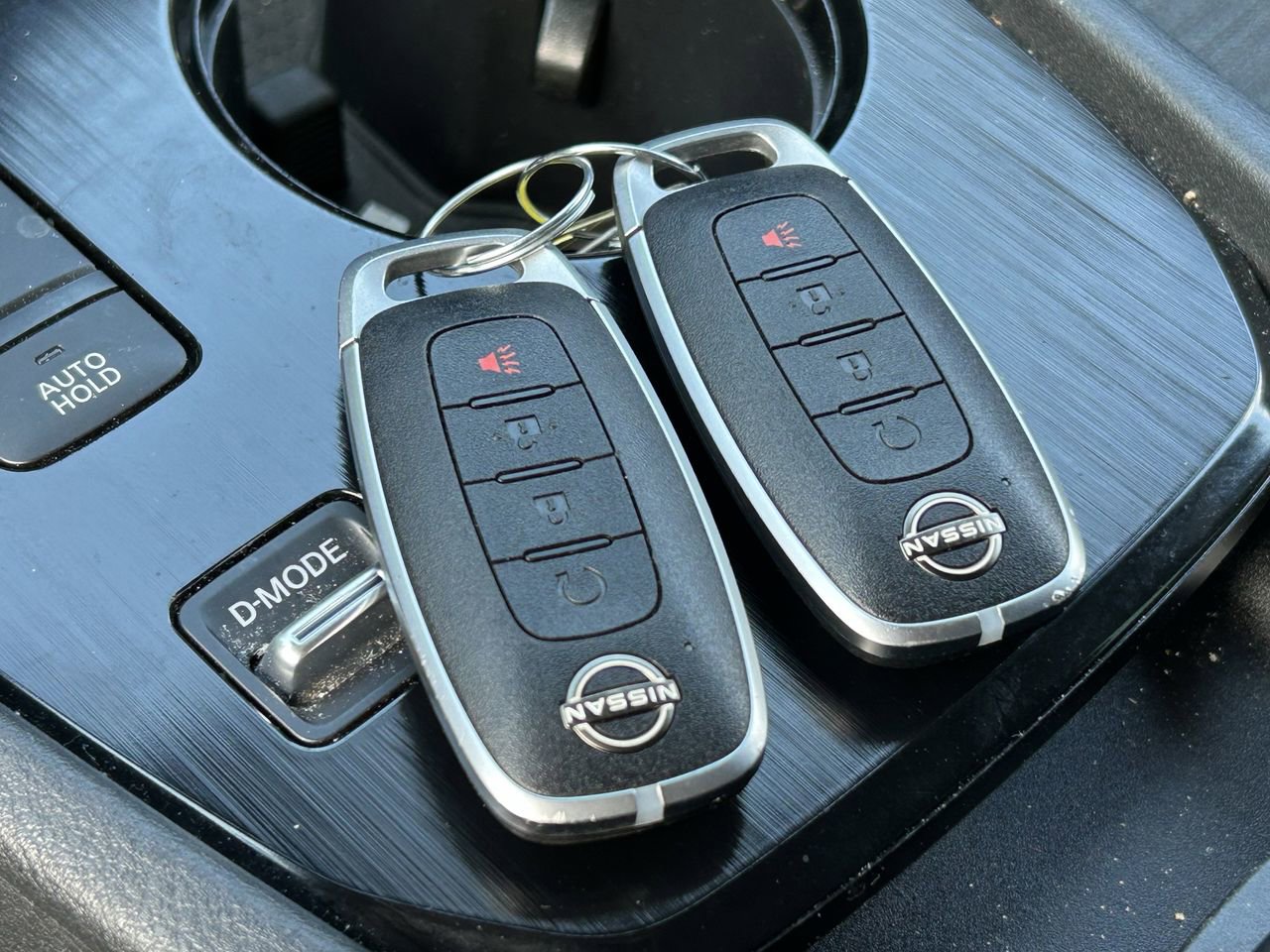 Certified 2023 Nissan Rogue SV image 9