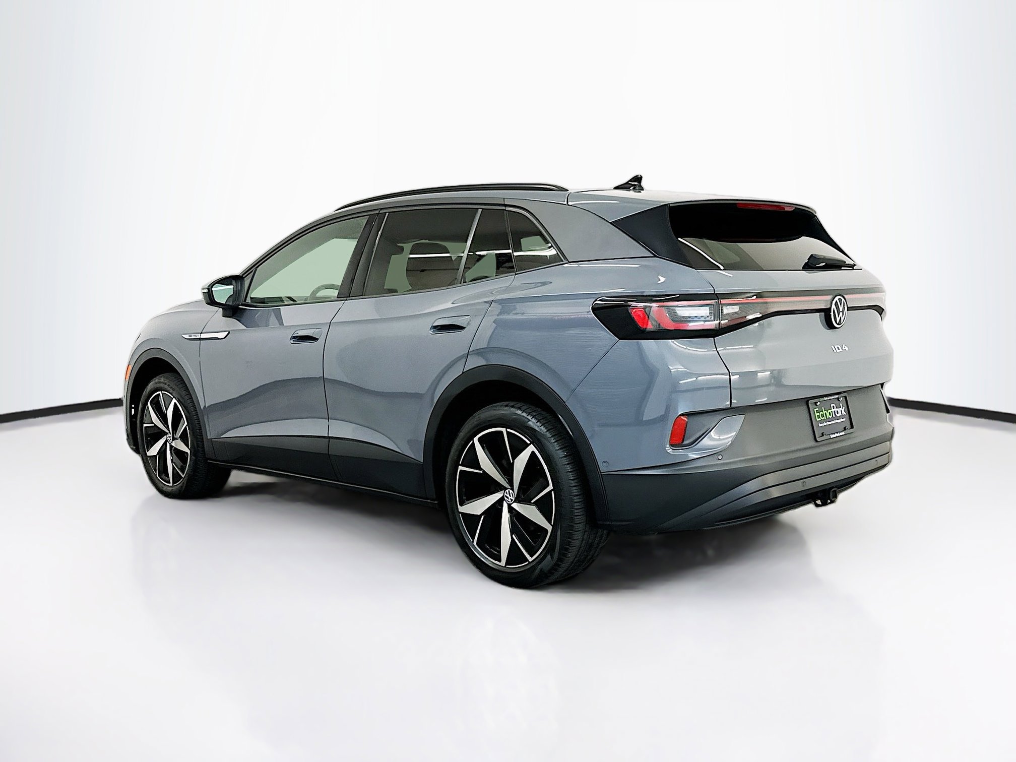 Used 2023 Volkswagen ID.4 Pro S AWD/4WD image 5
