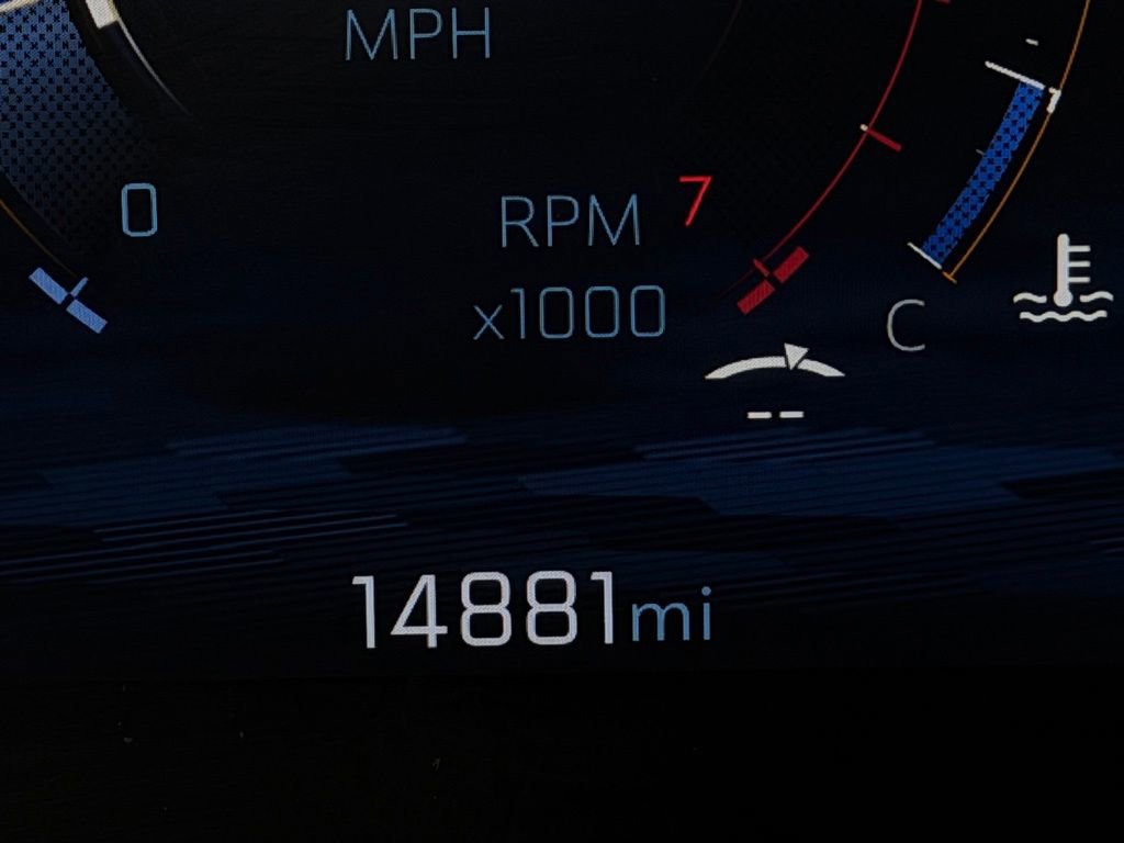 Used 2026 Chevrolet Equinox LT AWD/4WD image 15