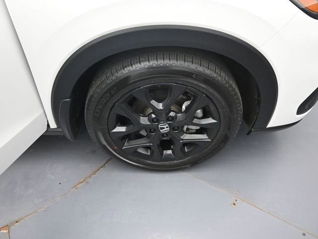 Certified 2025 Honda HR-V Sport image 28