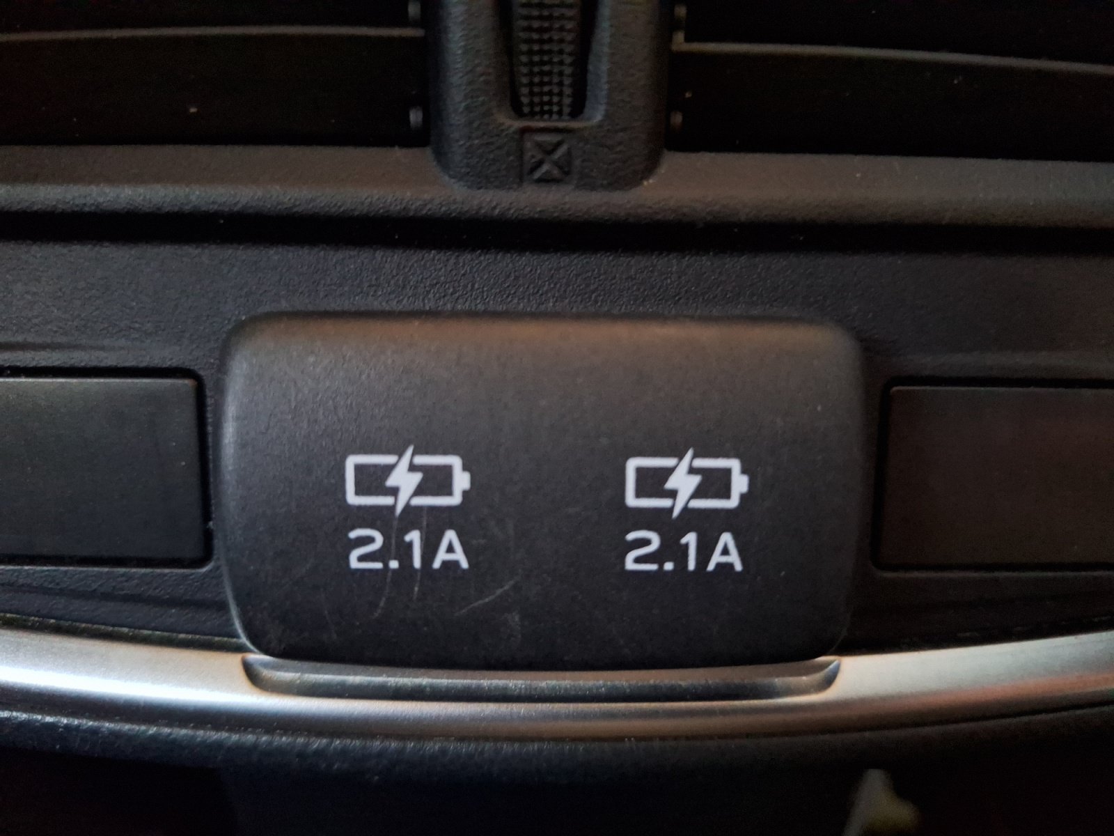 Used 2020 Subaru Forester Premium AWD/4WD image 20