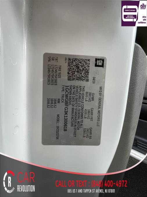 Used 2019 Chevrolet Express 2500 Extended w/ Enhanced Convenience Package image 30