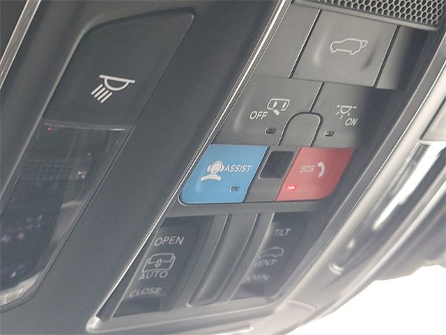 New 2025 Jeep Grand Cherokee L Altitude image 31