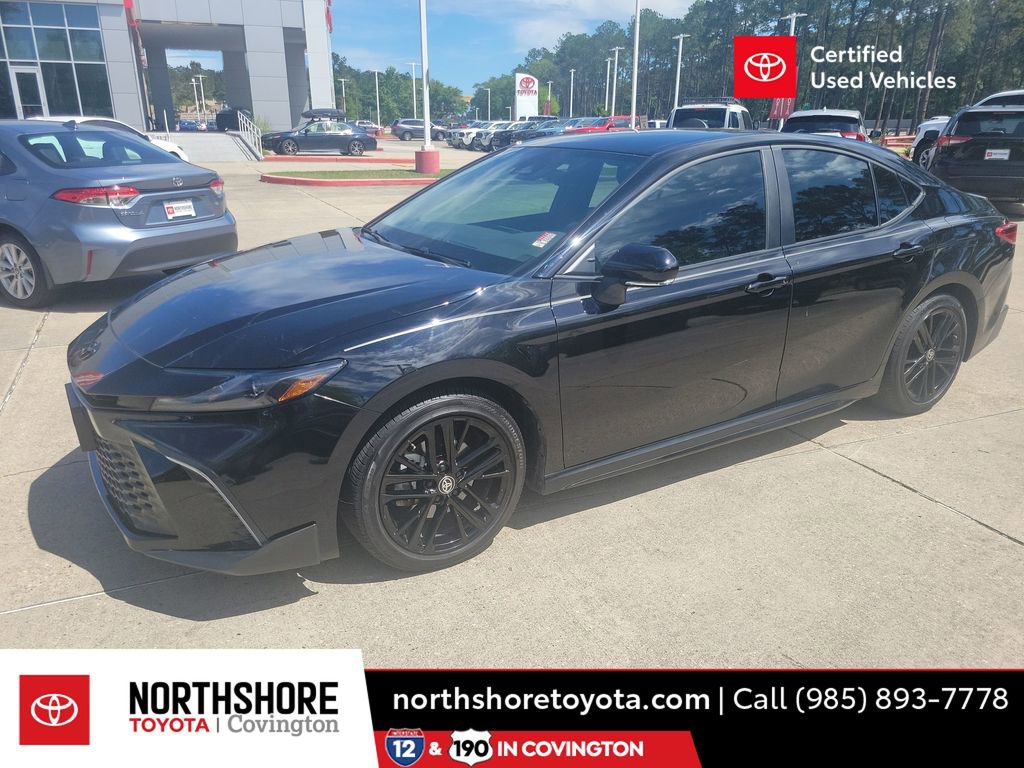 Certified 2025 Toyota Camry SE w/ Convenience Package FWD image 1
