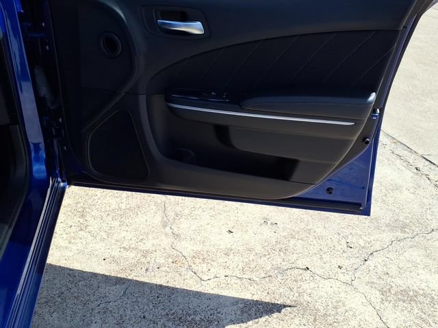 Used 2020 Dodge Charger SXT AWD/4WD image 13
