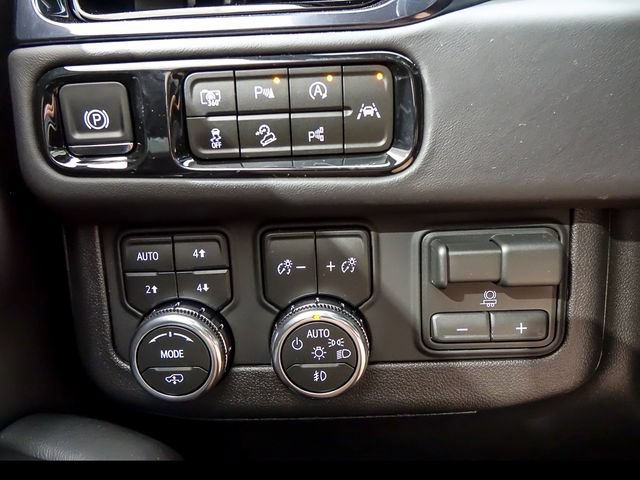 New 2026 GMC Yukon AT4 Ultimate w/ LPO, Illumination Package AWD/4WD image 21