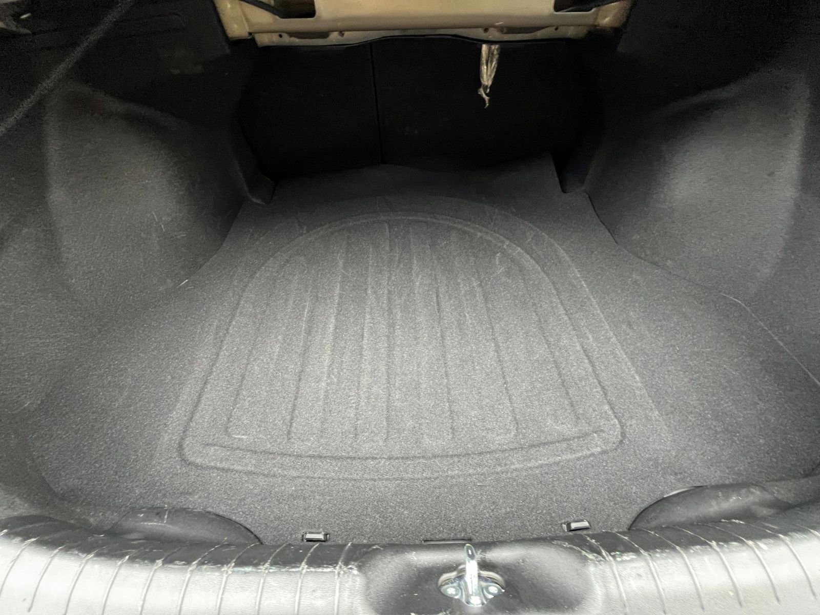 Used 2025 Hyundai Elantra SEL FWD image 34