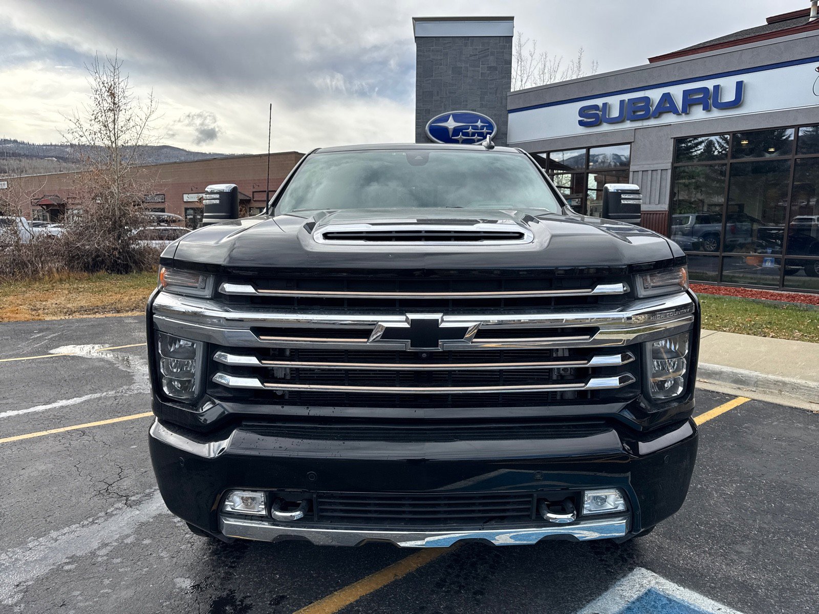 Used 2020 Chevrolet Silverado 2500 High Country w/ Z71 Off-Road Package image 3