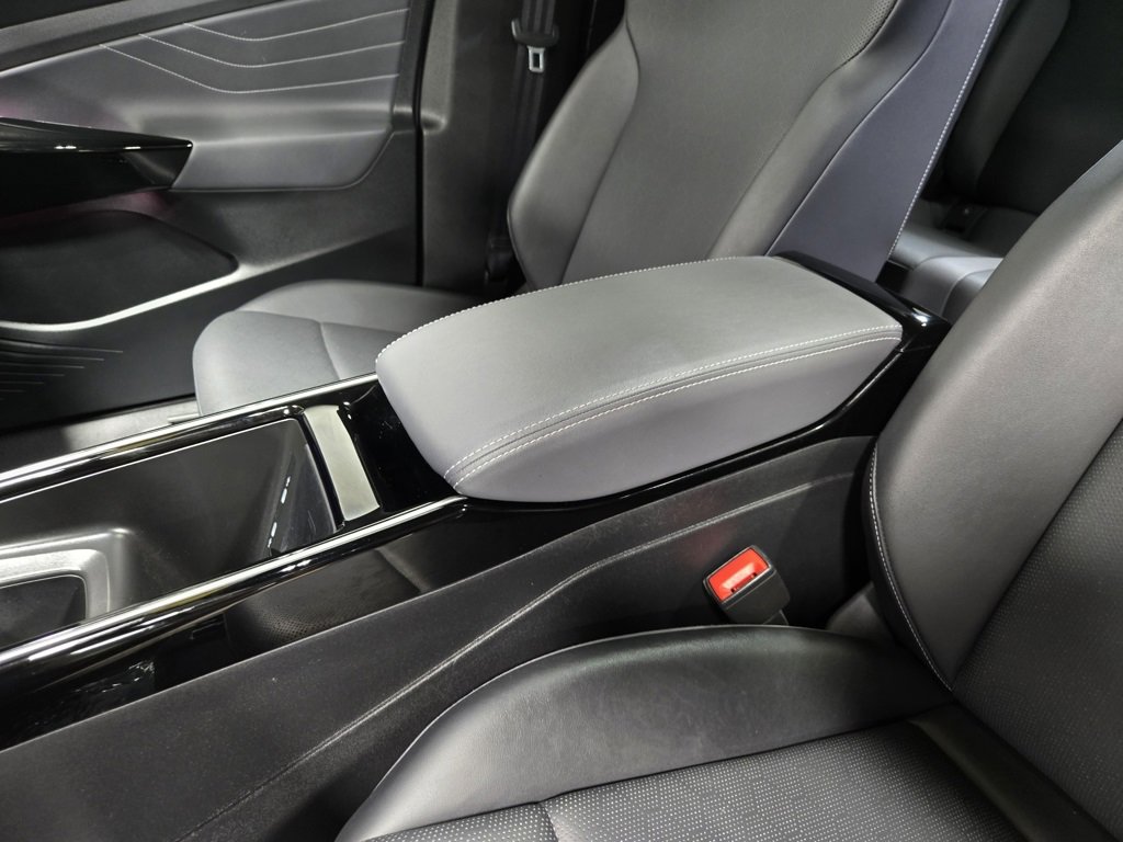 Used 2023 Volkswagen ID.4 Pro S image 26