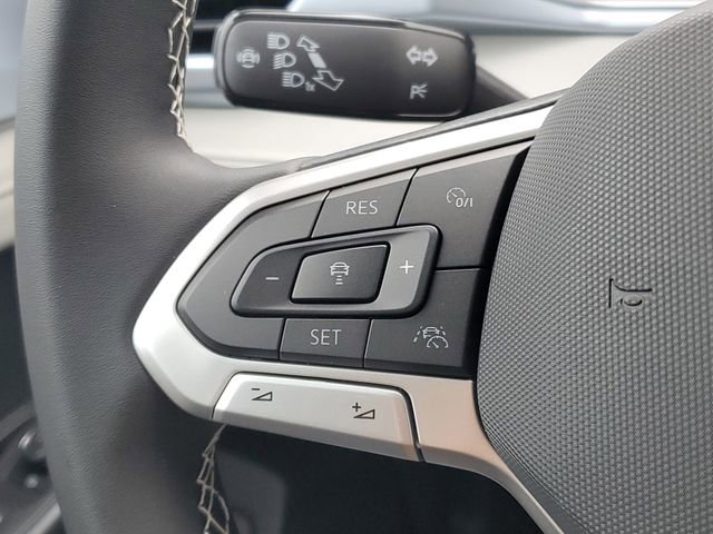 New 2026 Volkswagen Taos SE AWD/4WD image 15