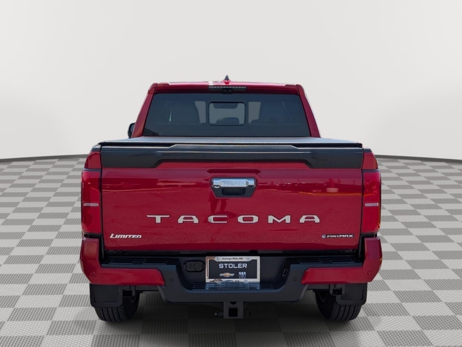 Used 2025 Toyota Tacoma Limited AWD/4WD image 4