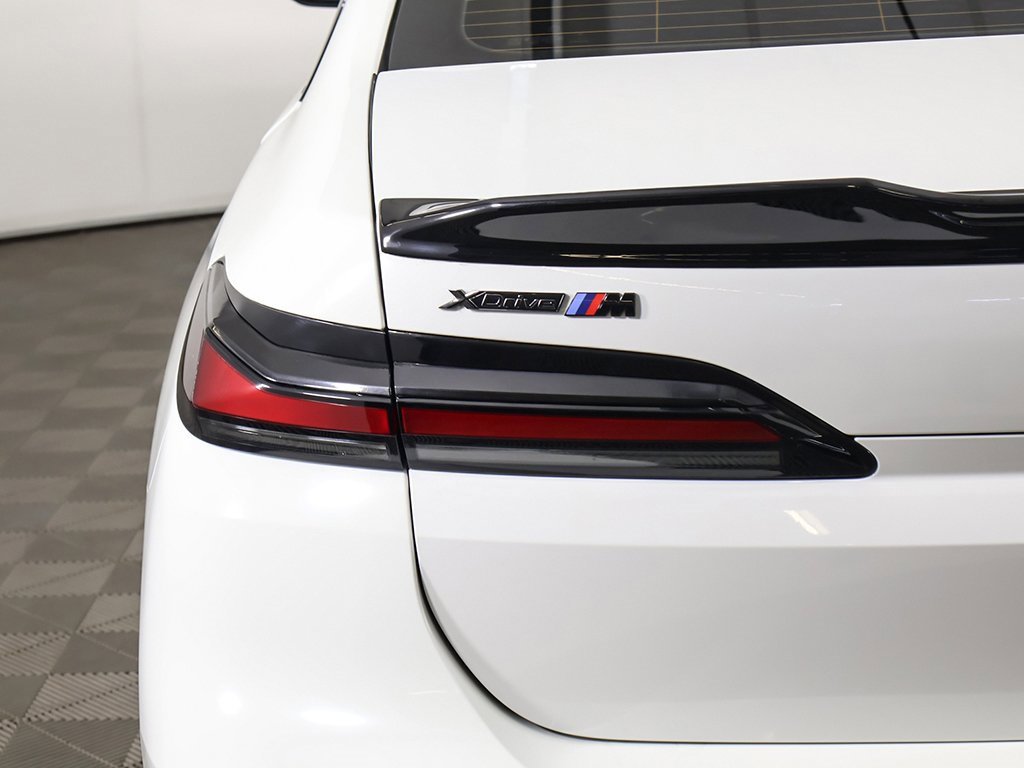 Used 2023 BMW 760i xDrive w/ Parking Assistance Package image 18