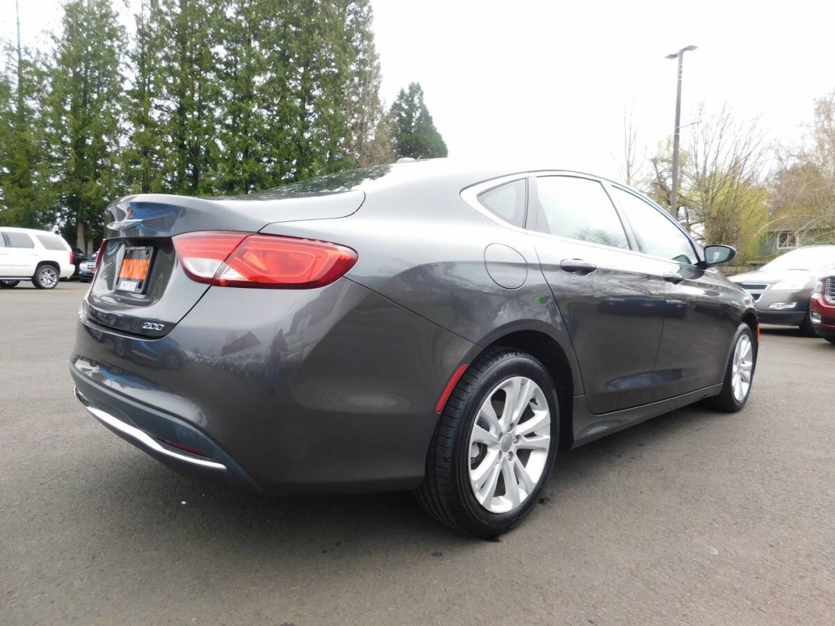 Used 2015 Chrysler 200 Limited w/ Convenience Group FWD image 2