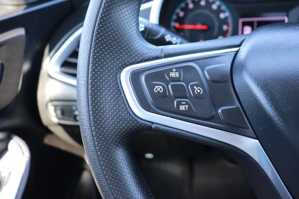 Used 2022 Chevrolet Malibu LS FWD image 18