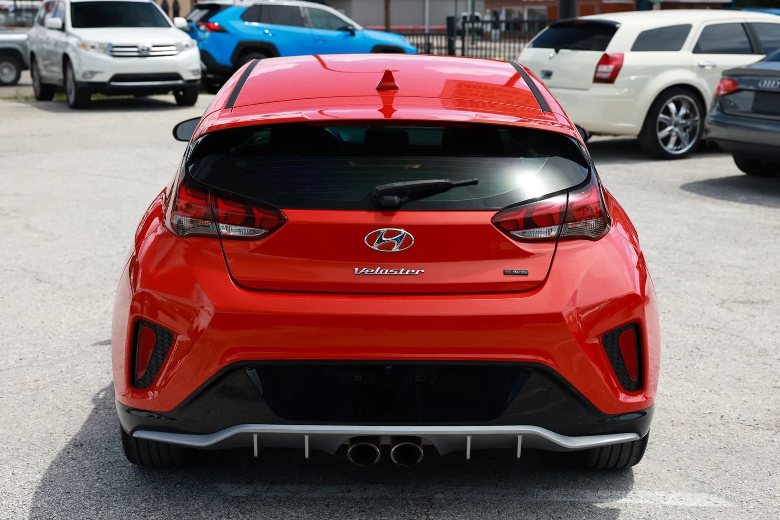 Used 2020 Hyundai Veloster Turbo R-Spec FWD image 6