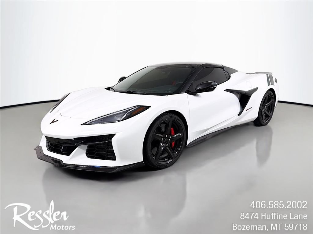 Used 2023 Chevrolet Corvette Z06 w/ Battery Protection Package RWD video 1