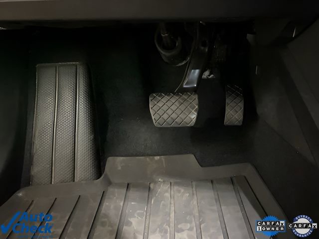 Used 2024 Audi Q4 e-tron Premium image 29