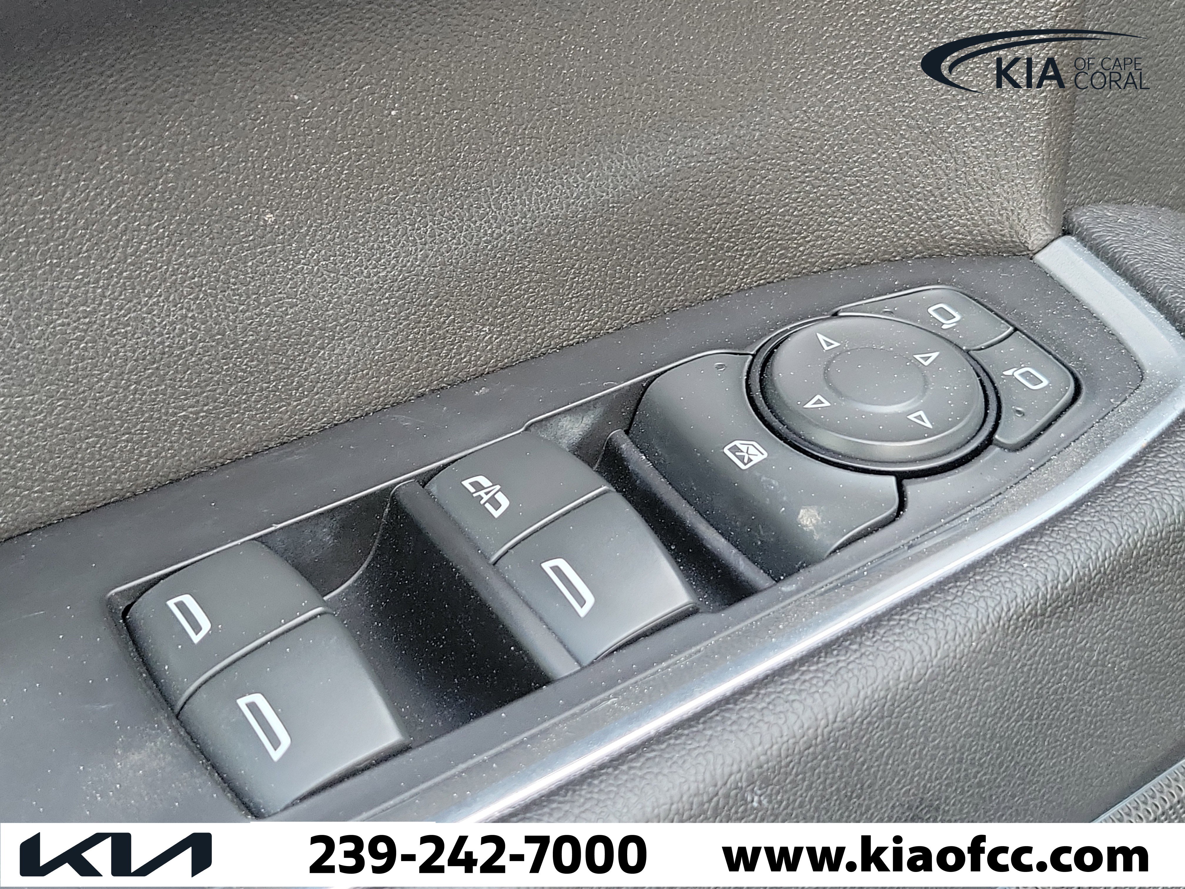 Used 2022 Chevrolet Silverado 1500 RST image 22