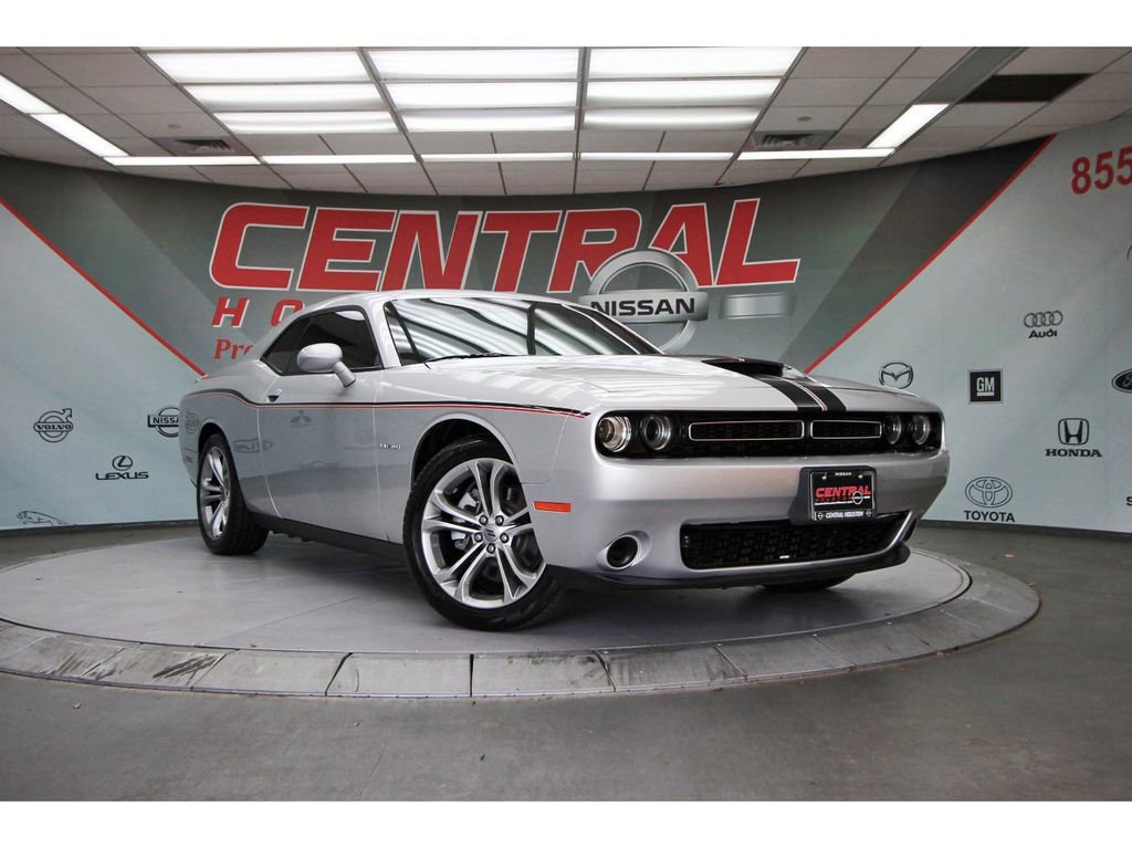 Used 2022 Dodge Challenger R/T image 1