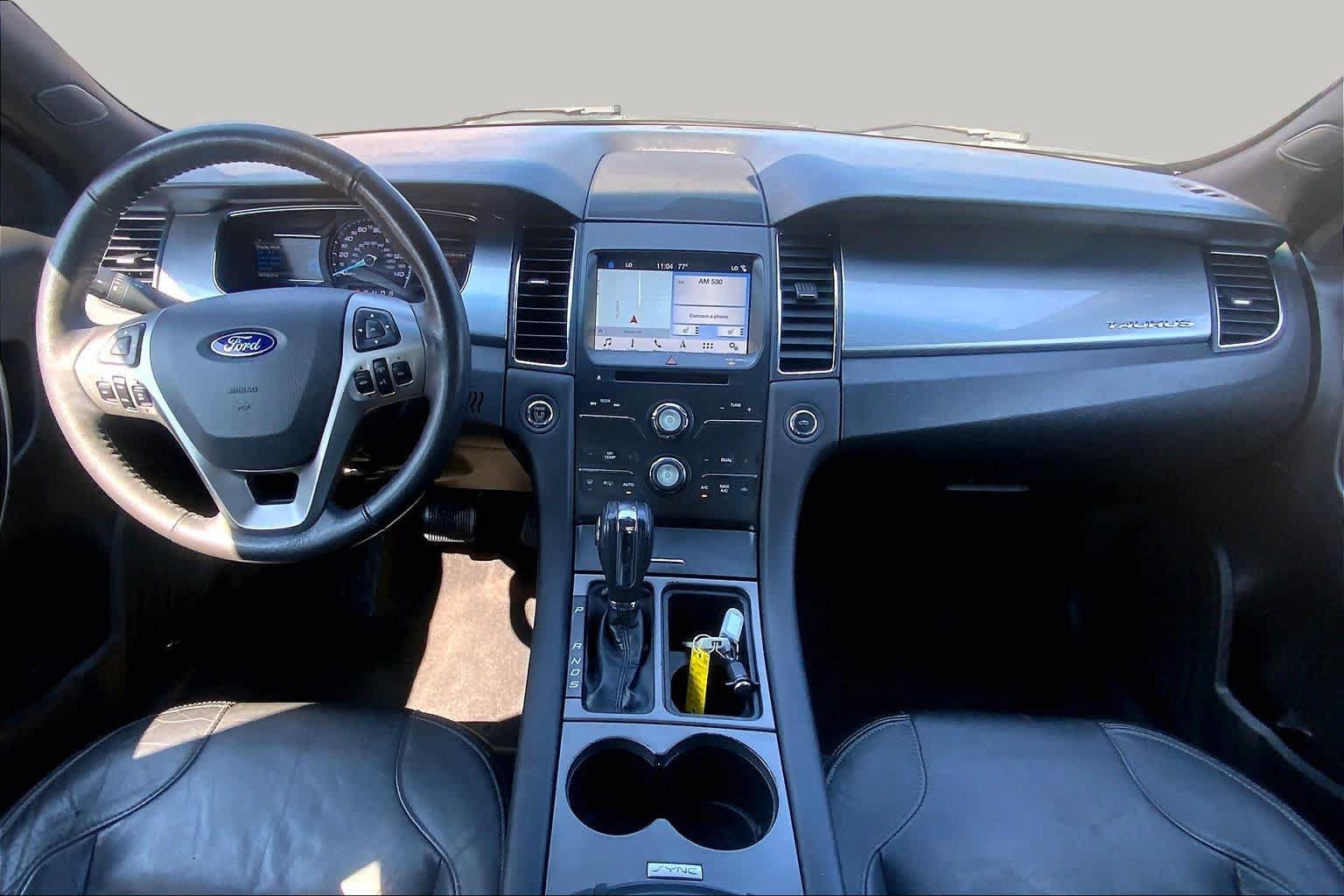 Used 2018 Ford Taurus SEL w/ Equipment Group 201A FWD image 15