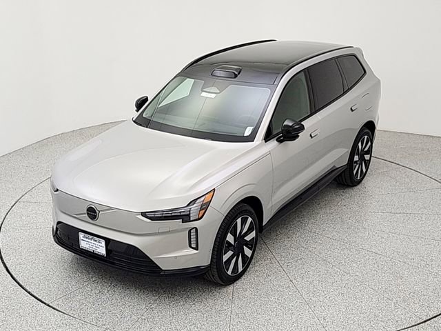 New 2025 Volvo EX90 Plus w/ Protection Package Premier image 13