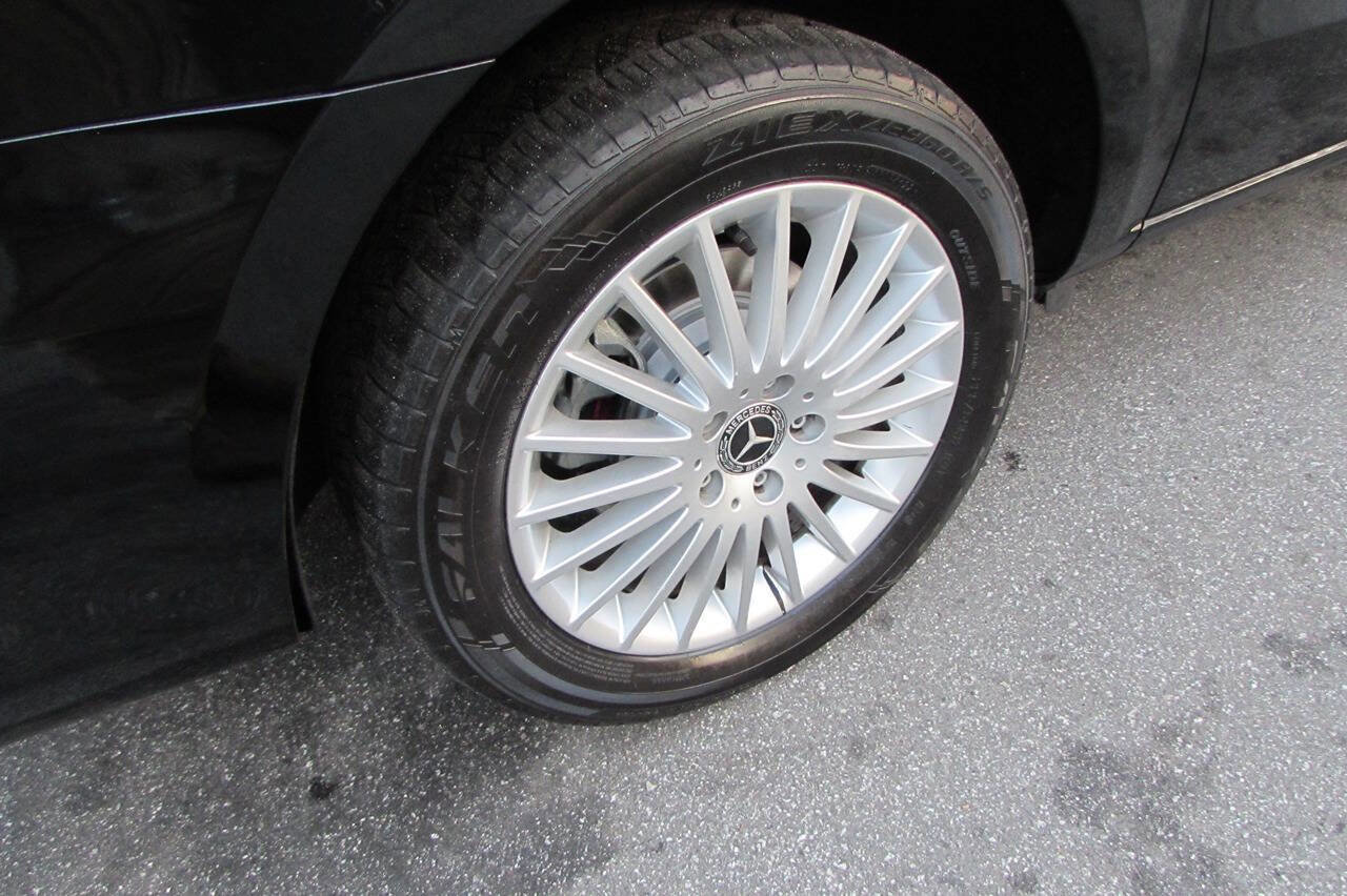 Used 2018 Mercedes-Benz Metris Passenger image 11