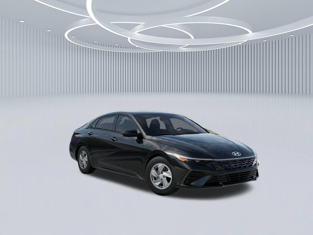 New 2026 Hyundai Elantra SE FWD image 2