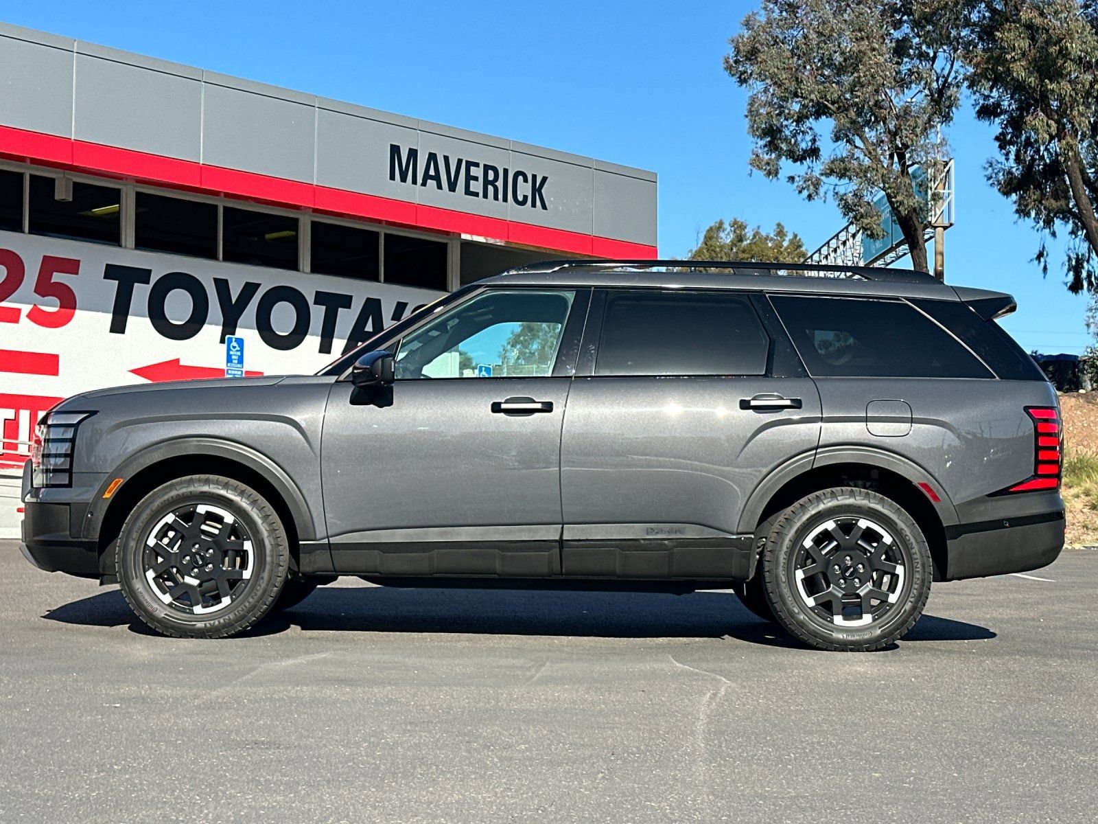 Used 2026 Hyundai Palisade XRT Pro image 2