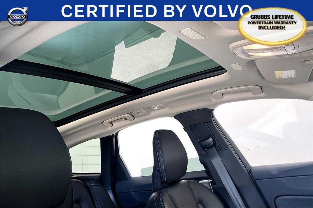 Certified 2023 Volvo XC60 B5 Ultimate w/ Protection Package Premier image 23