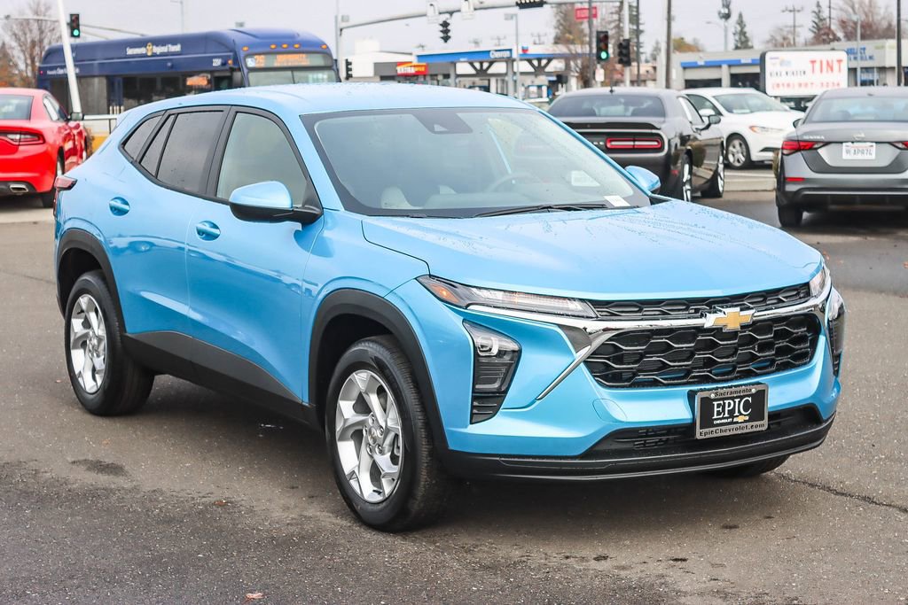 New 2026 Chevrolet Trax LS w/ LS Convenience Package image 5