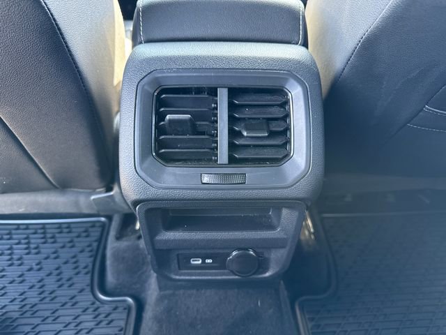 Used 2023 Volkswagen Tiguan SEL R-Line AWD/4WD image 21