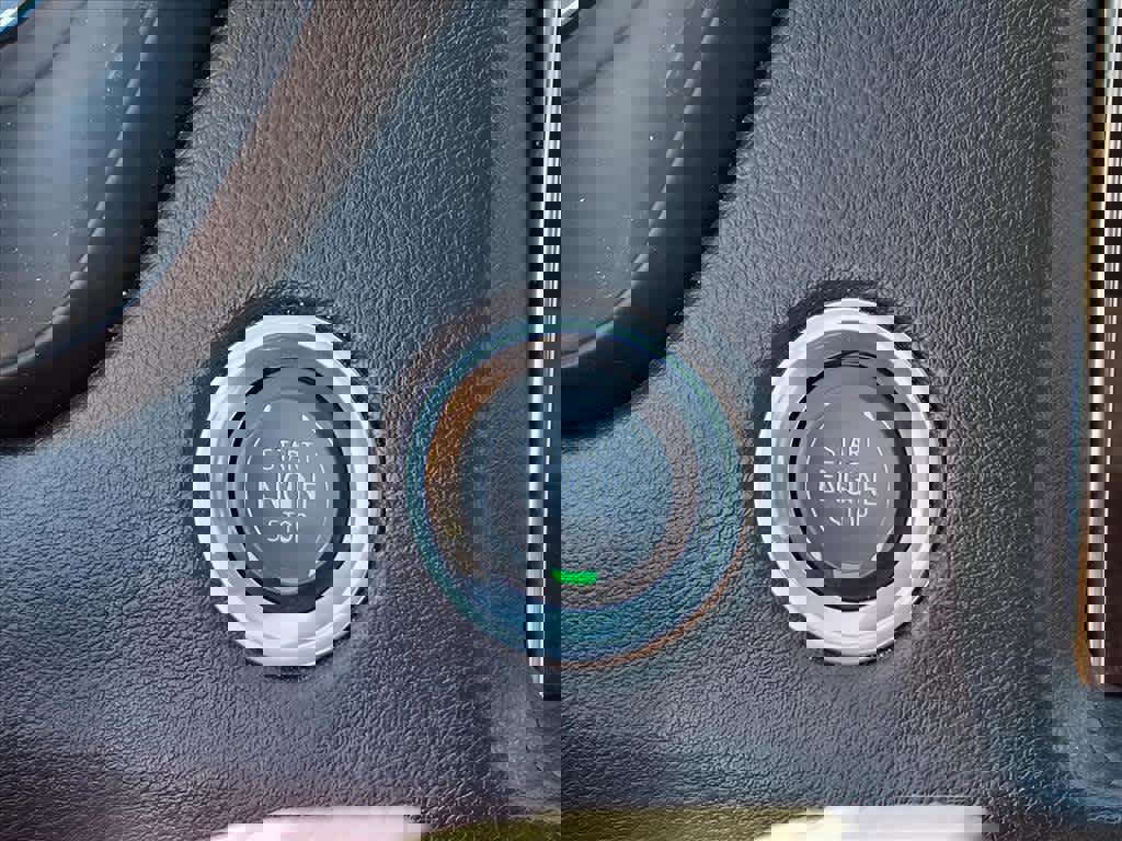 Used 2019 Cadillac XT4 Premium Luxury image 23