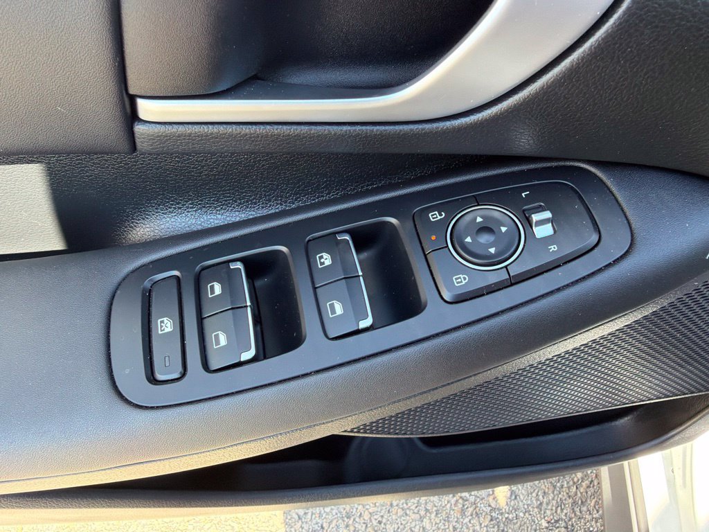 Used 2026 Hyundai Sonata Blue FWD image 22