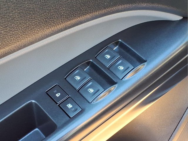 Used 2021 GMC Canyon Elevation Standard w/ Convenience Package RWD image 16