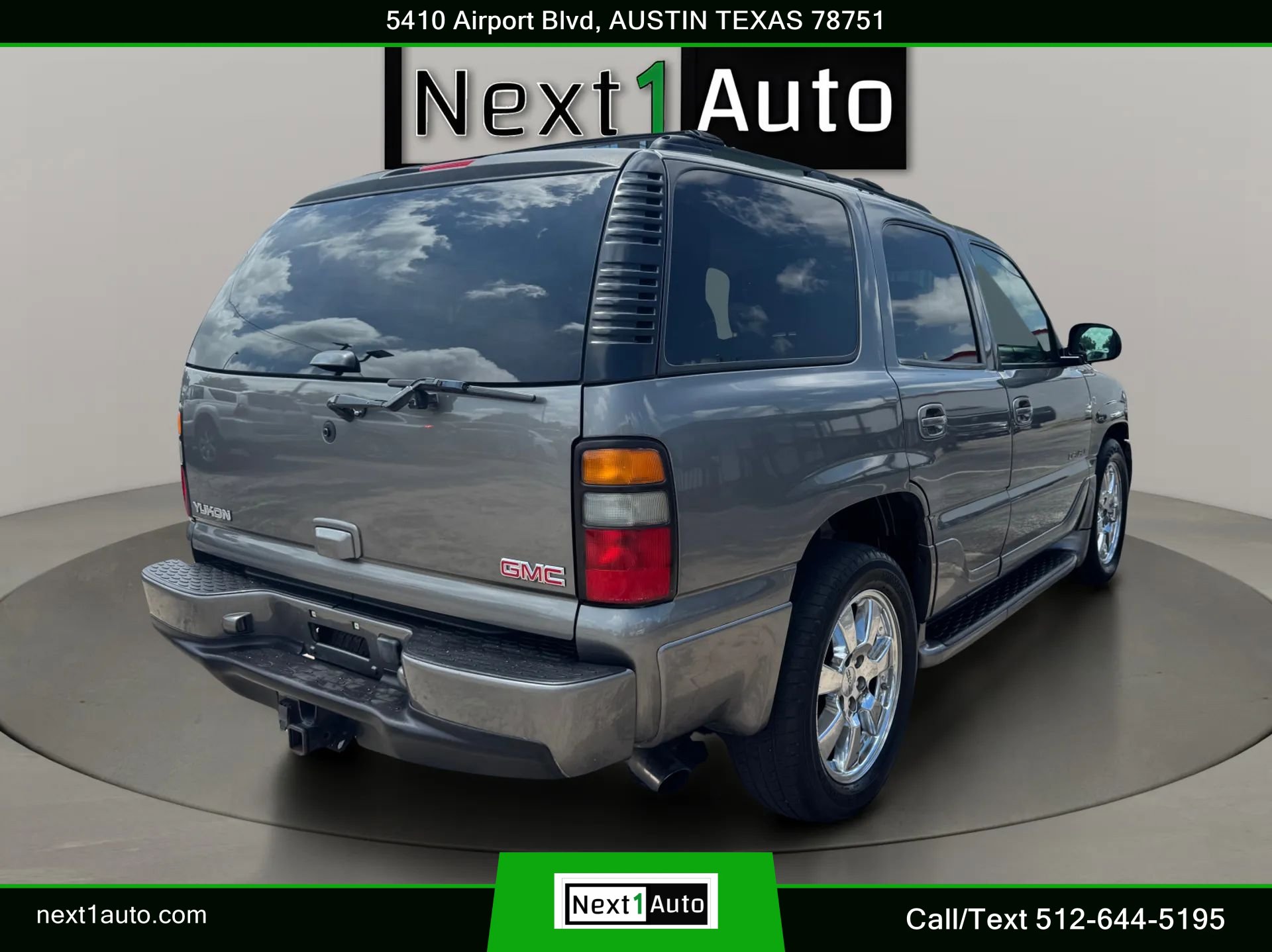 Used 2005 GMC Yukon Denali AWD/4WD image 8