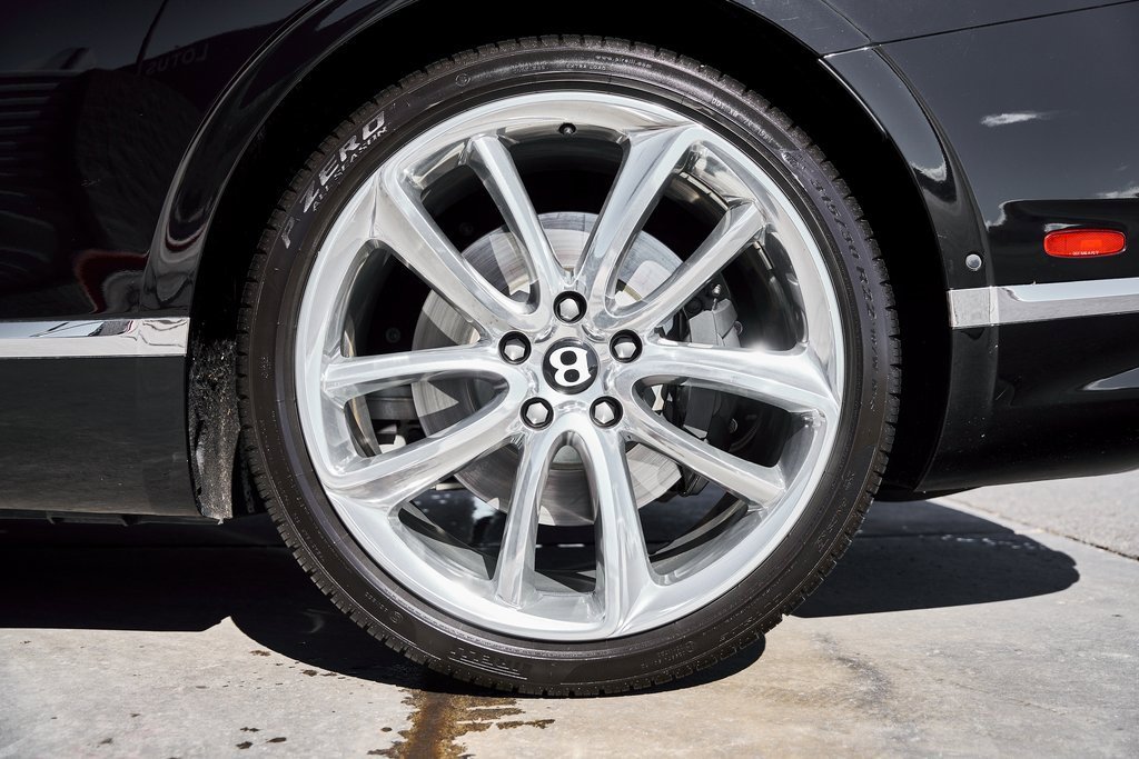 Used 2022 Bentley Continental GT image 19