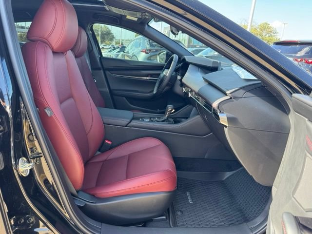 Used 2026 MAZDA MAZDA3 Carbon AWD/4WD image 23