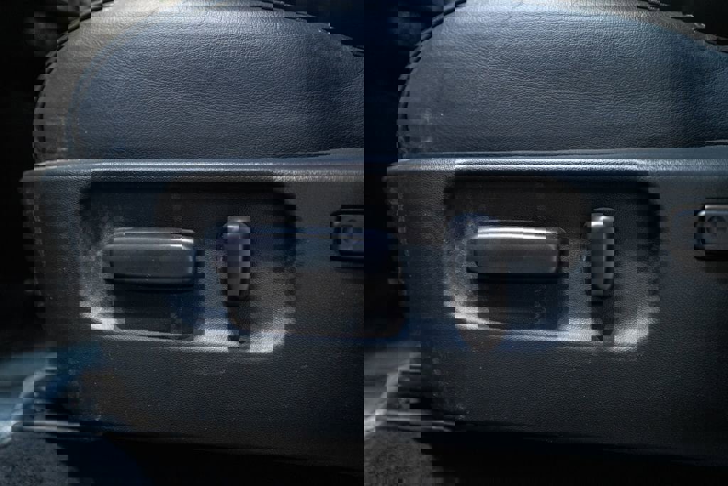 Certified 2023 Toyota Tacoma TRD Off-Road image 23